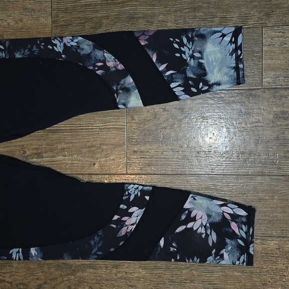 EUC SKETCHERS LEGGINGS/TIGHTSi - Picture 3 of 16